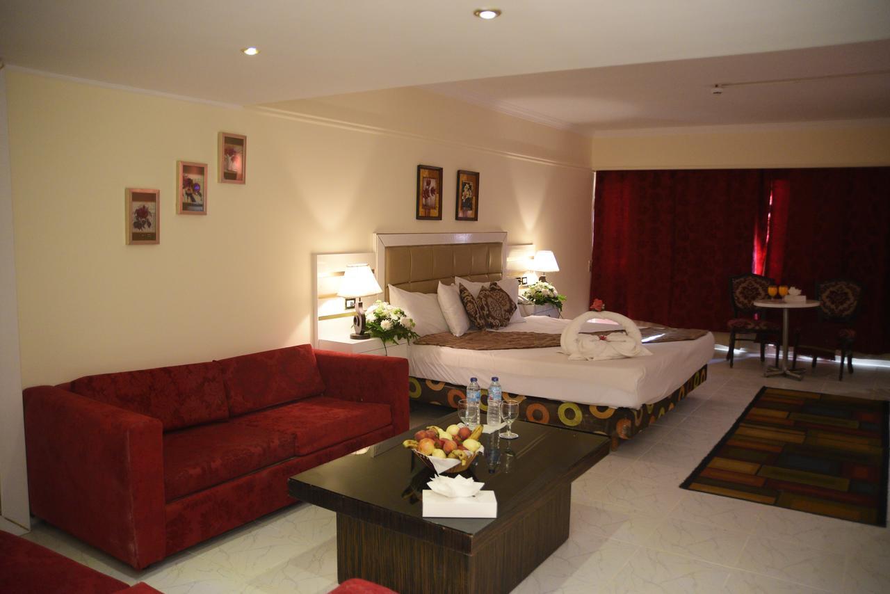 Отель Kanzy Cairo 3*